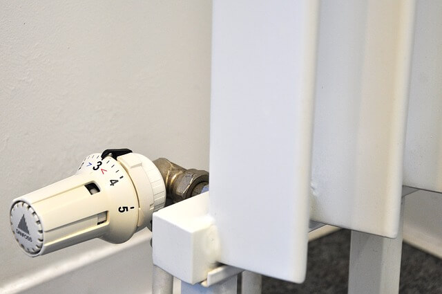 Llave de radiador termostática